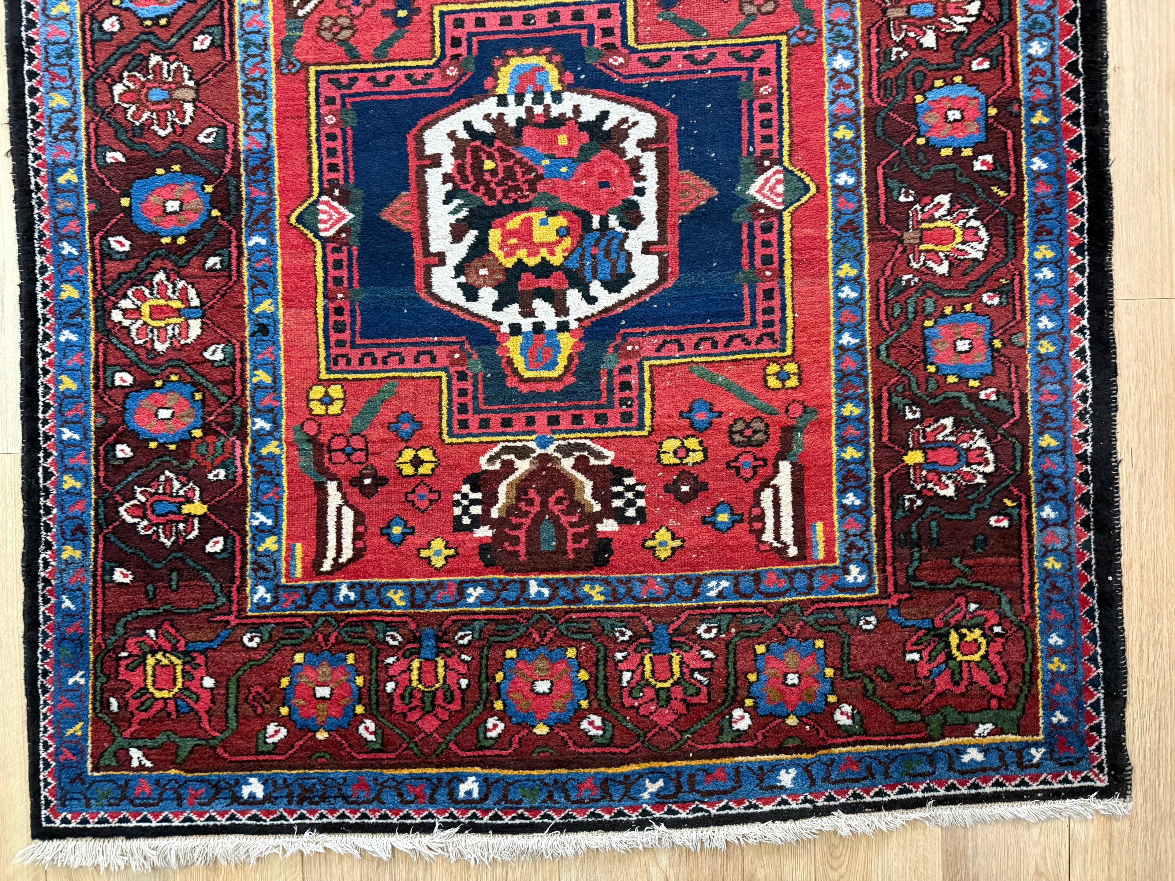 Lang vintage Heriz-stijl tapijt – 405 × 165 cm