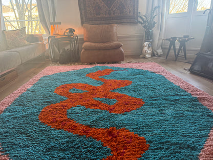 Handmade high-pile wool carpet with snake motif – 325 × 204 cm