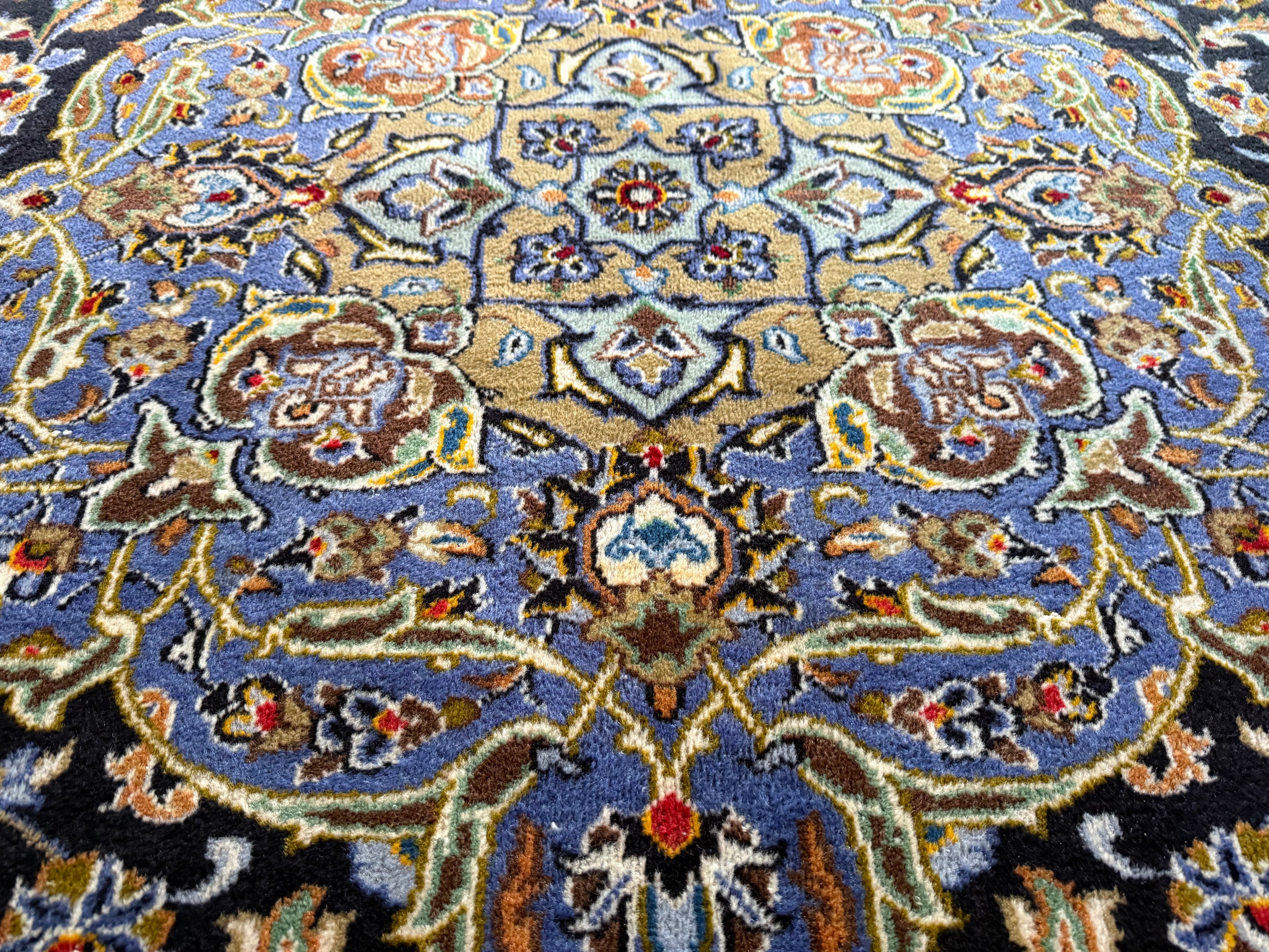 XL vintage medaillon tapijt in nachtblauw &amp; lichtblauw – ca. 408×295 cm