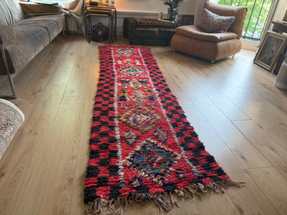 Handgeknoopt vintage tapijt – Boucherouite loper – ca. 295 × 85 cm