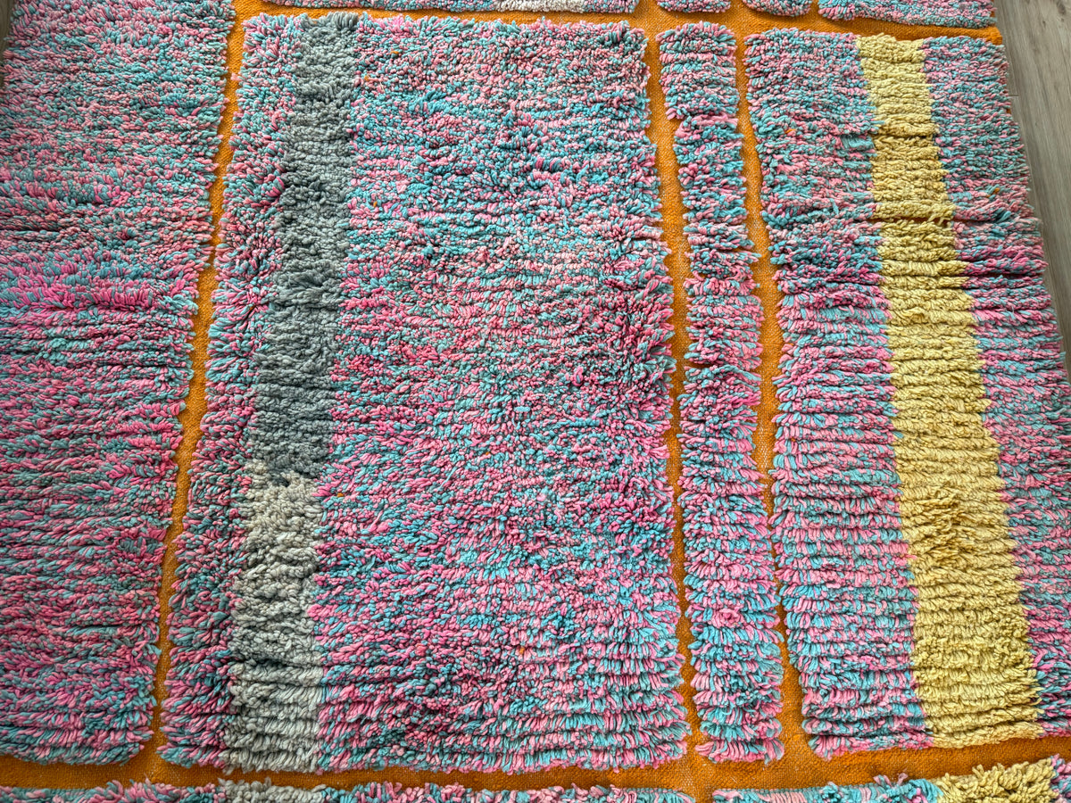 Handgeknoopt Marokkaans Boucherouite tapijt – 304 × 193 cm