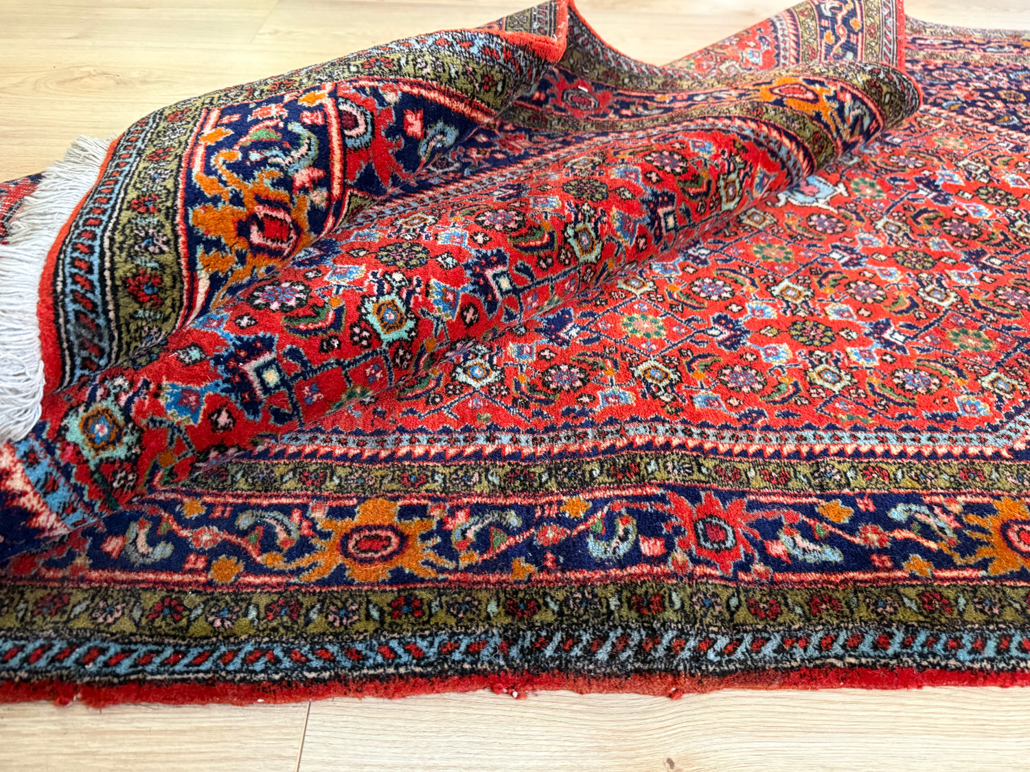 Vintage klassiek handgeknoopt tapijt – ca. 192 × 106 cm