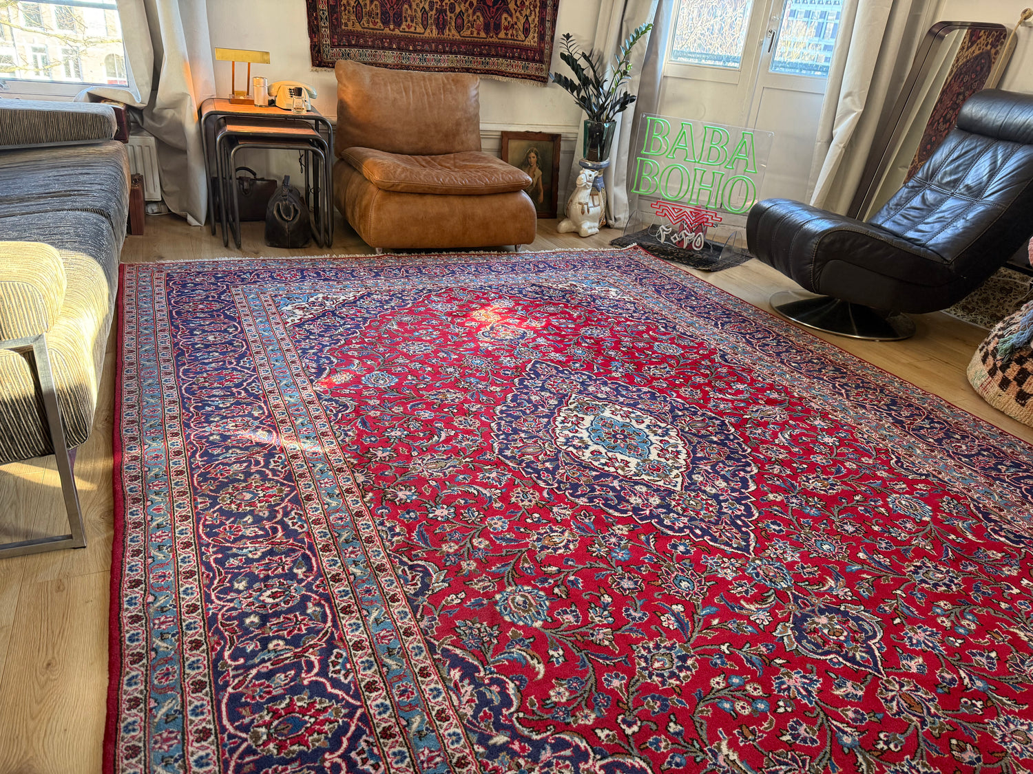 Groot handgeknoopt vintage tapijt – 352 × 247 cm