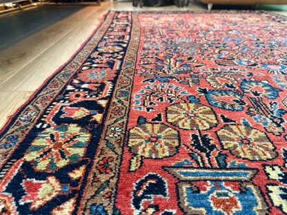 Warm rood Sarouk tapijt – 203 × 125 cm – florale elegantie