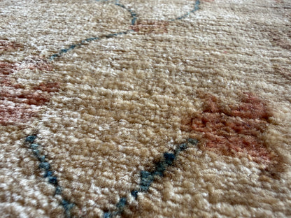 Alfombra afgana Ziegler anudada a mano con suave diseño floral