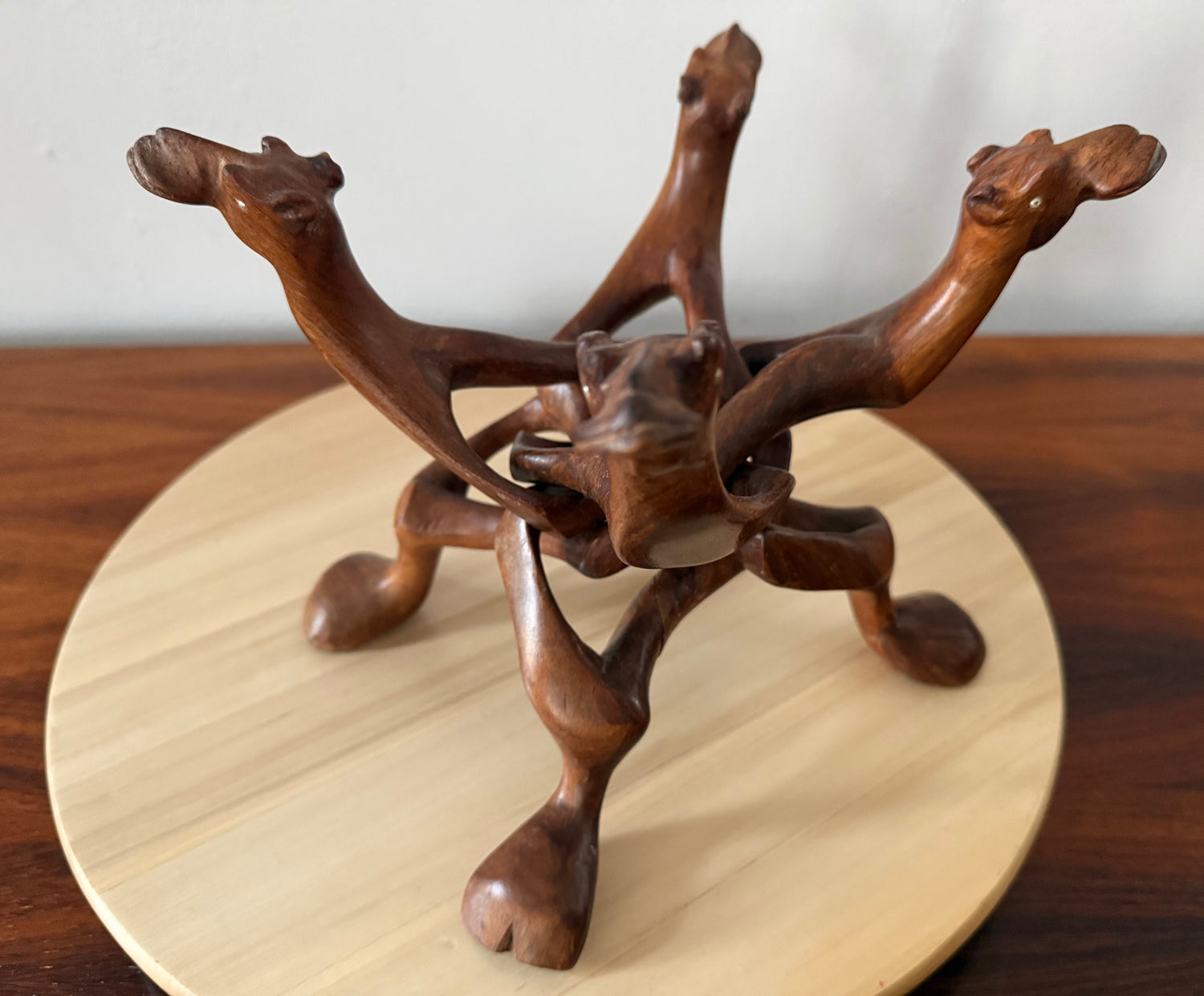 Unity Sculpture – Four Interwoven Camels