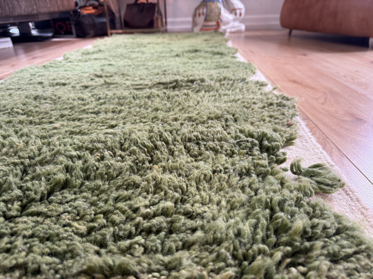 Marokkaanse wollen loper mosgroen – 244 x 86 cm