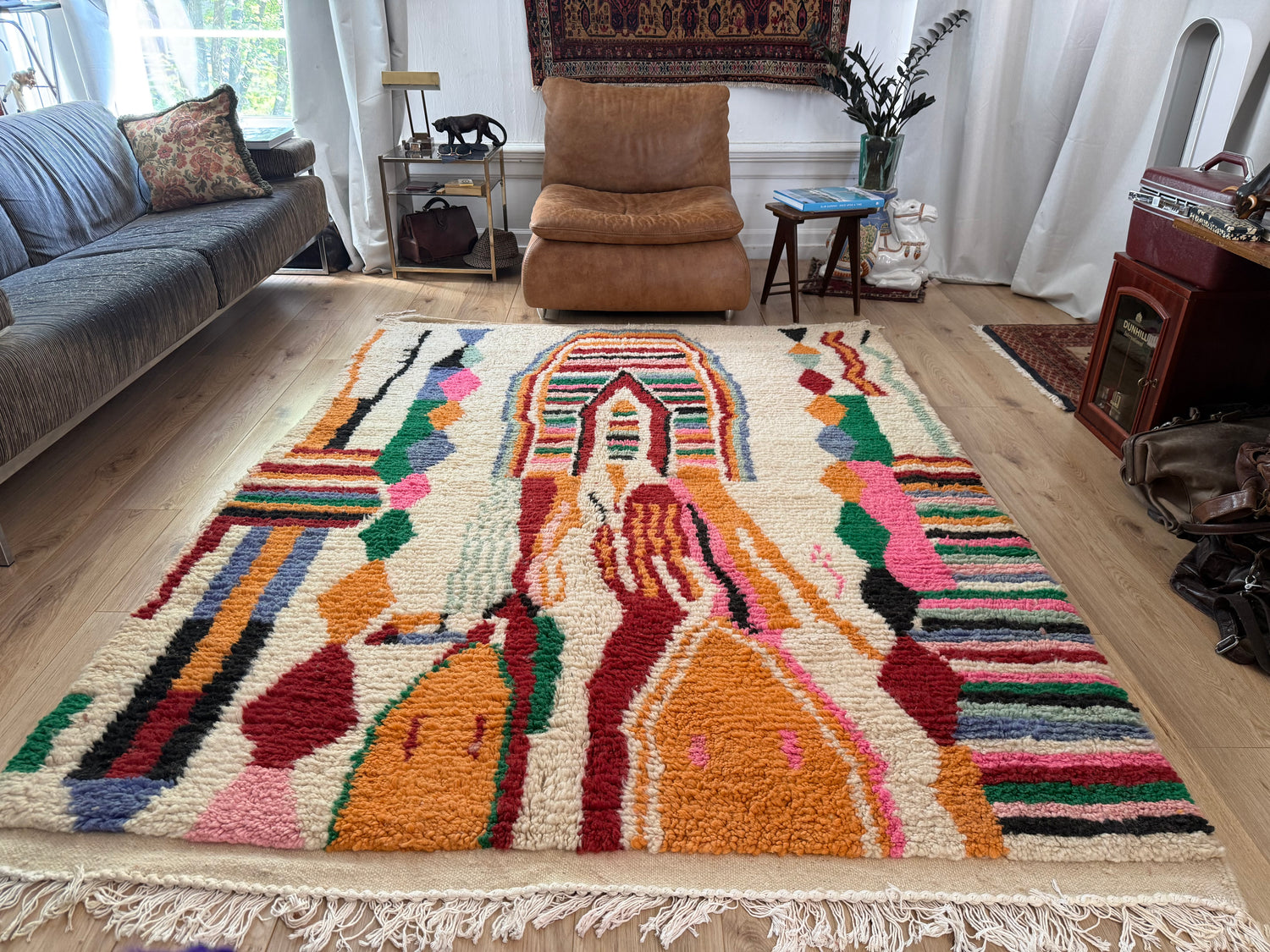 Handgeknoopt Marokkaans Azilal tapijt – 246 × 182 cm