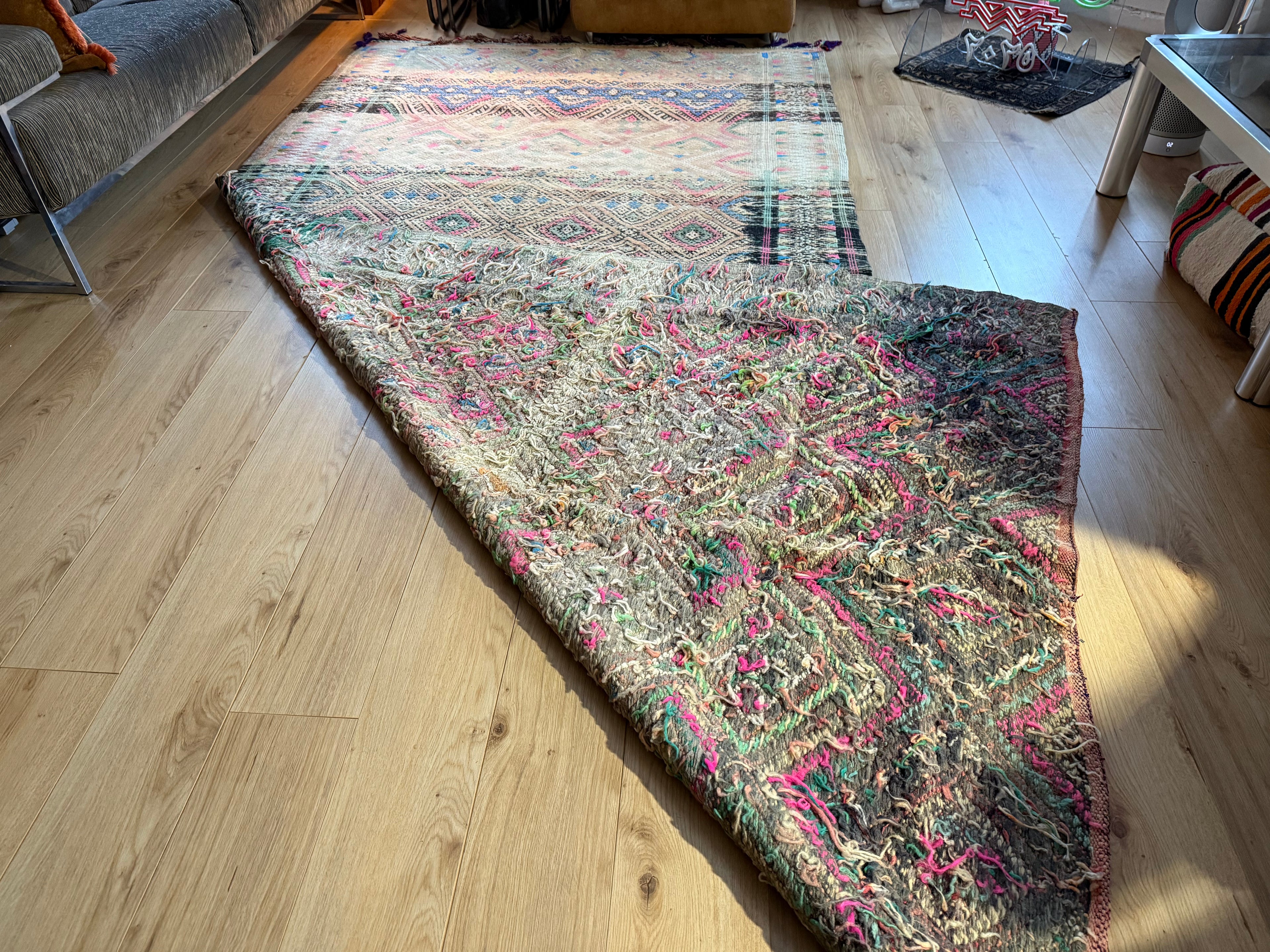 Vintage Berber tapijt in zachte pasteltinten – 362 × 180 cm
