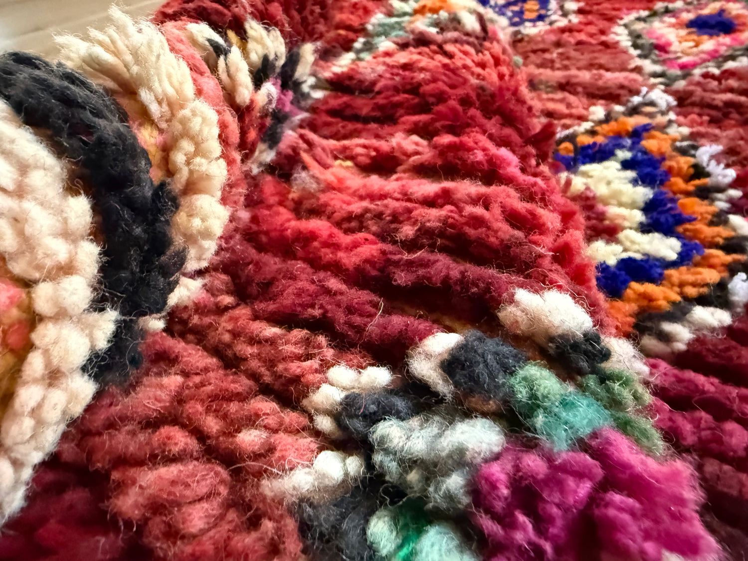 Warm vintage Berber tapijt – 154 × 102 cm