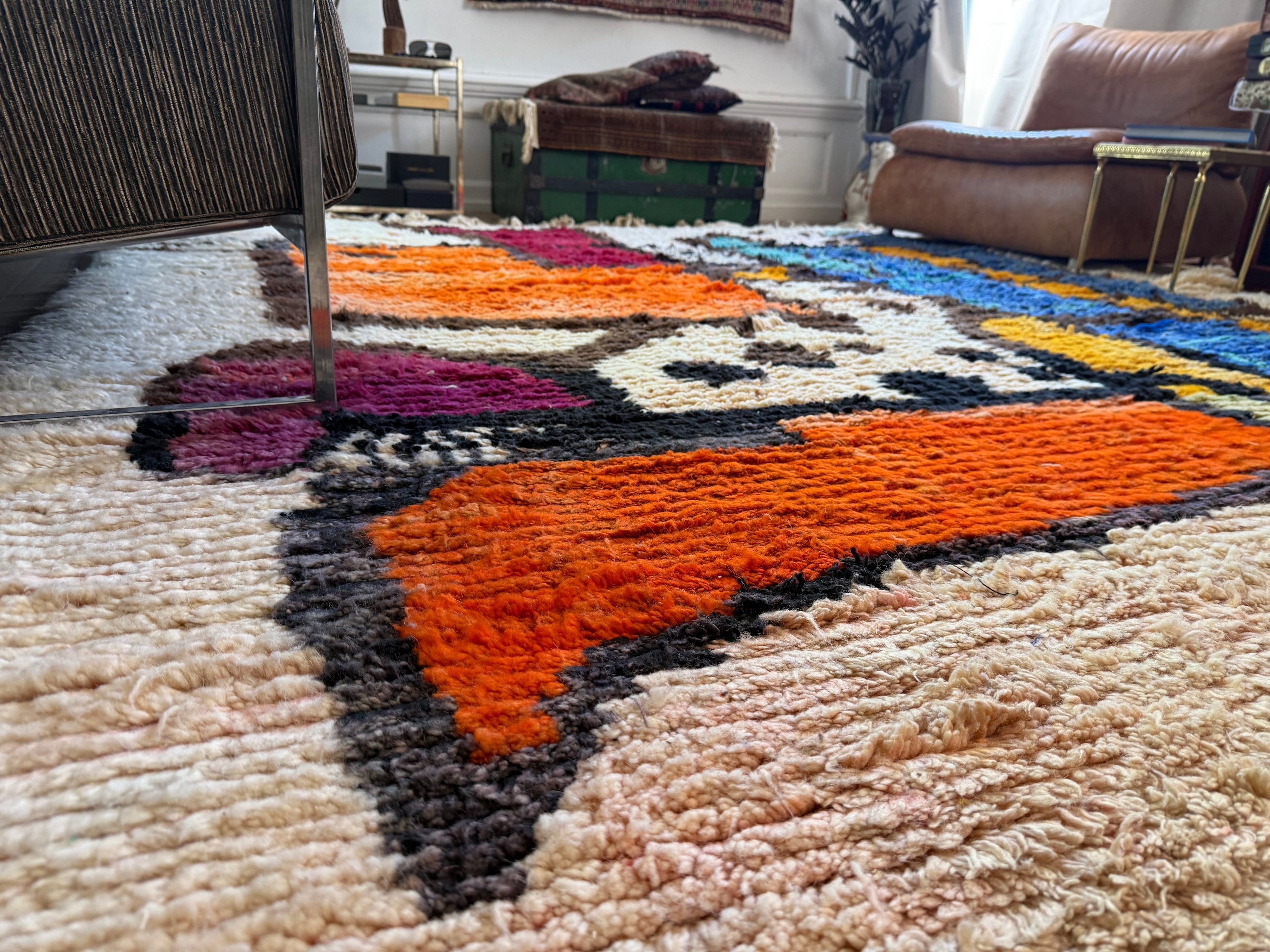 Vintage Abstract Moroccan Rug – Sculptural Wool Statement Piece (354 × 268 cm)