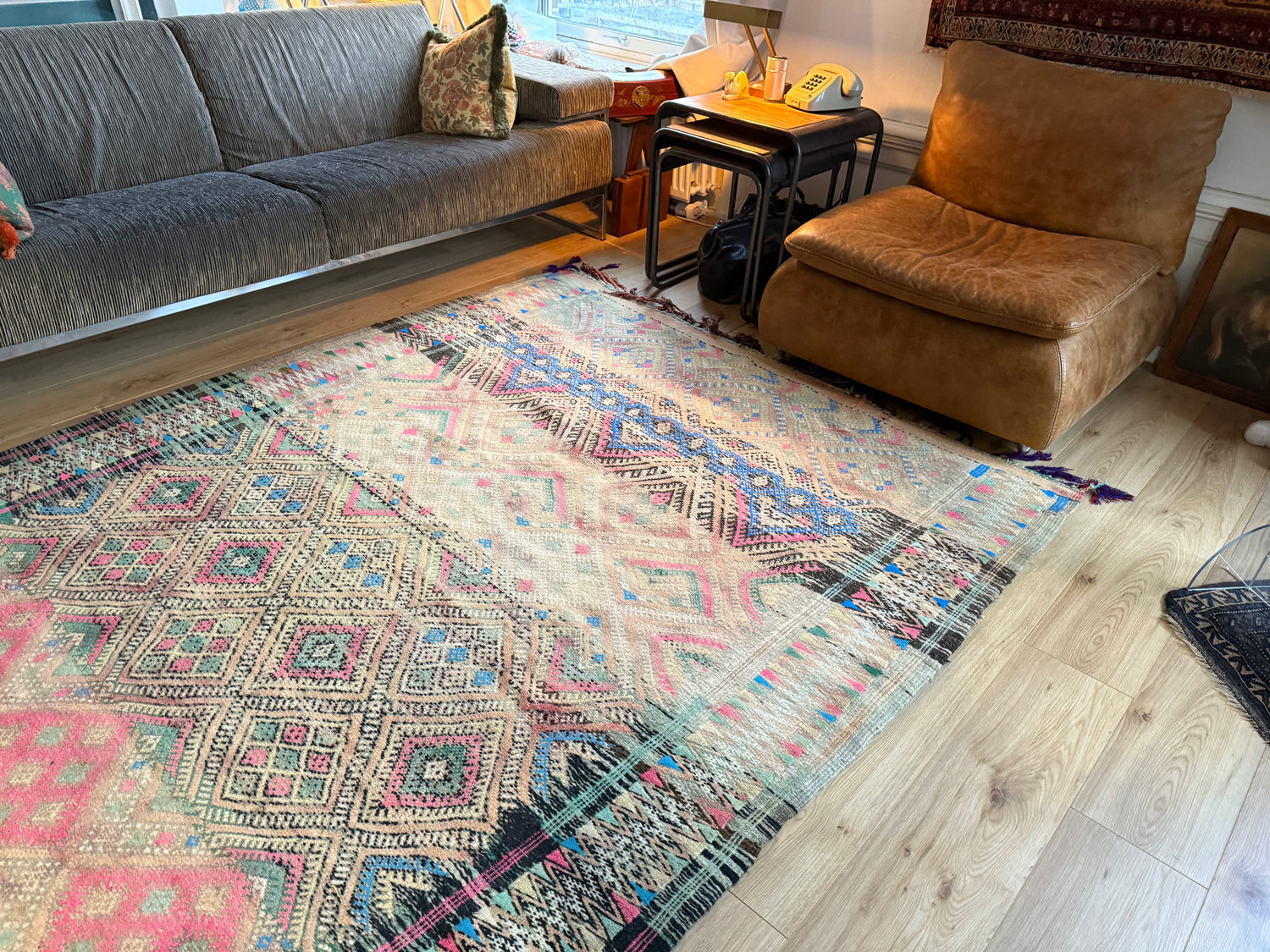 Vintage Berber tapijt in zachte pasteltinten – 362 × 180 cm