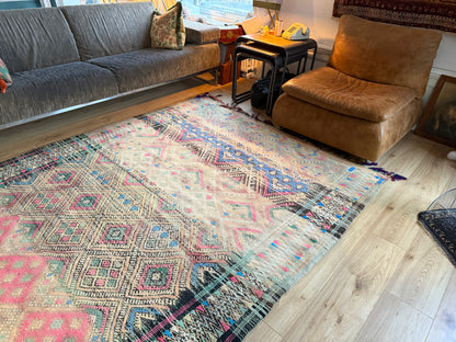 Vintage Berber tapijt in zachte pasteltinten – 362 × 180 cm