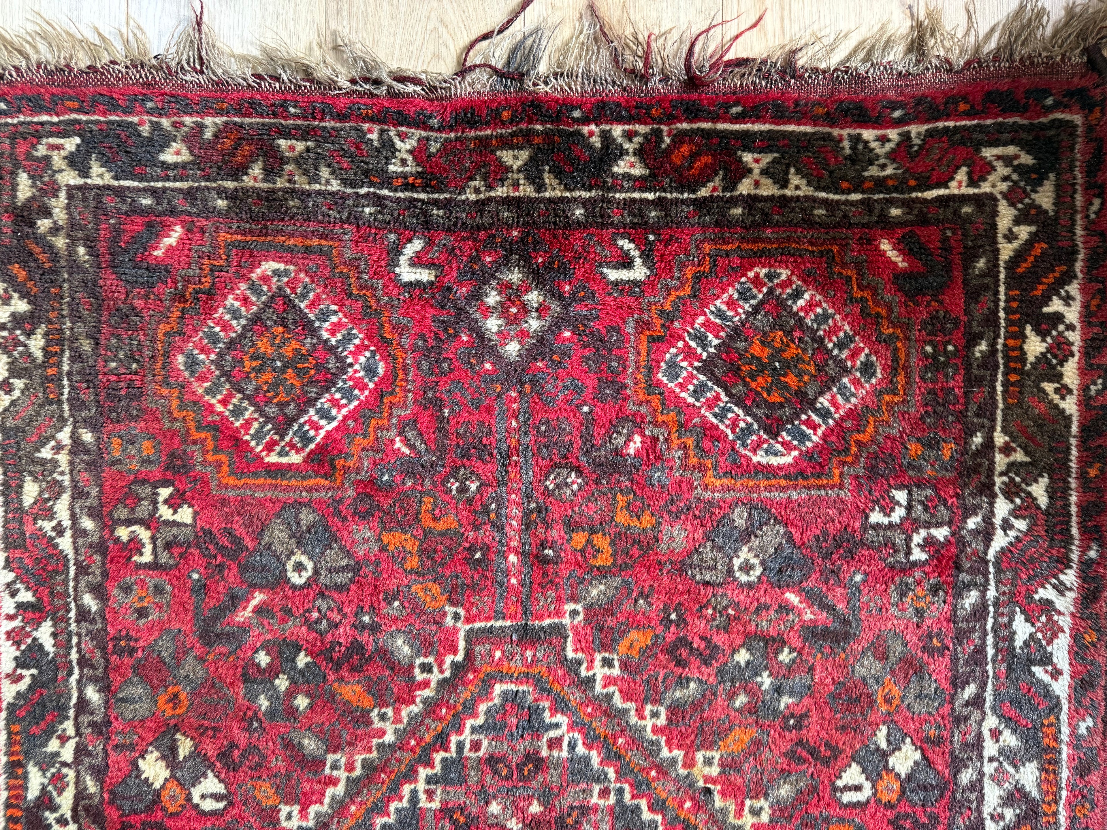 Handgeknoopt vintage Oosters tapijt – ca. 164 × 114 cm