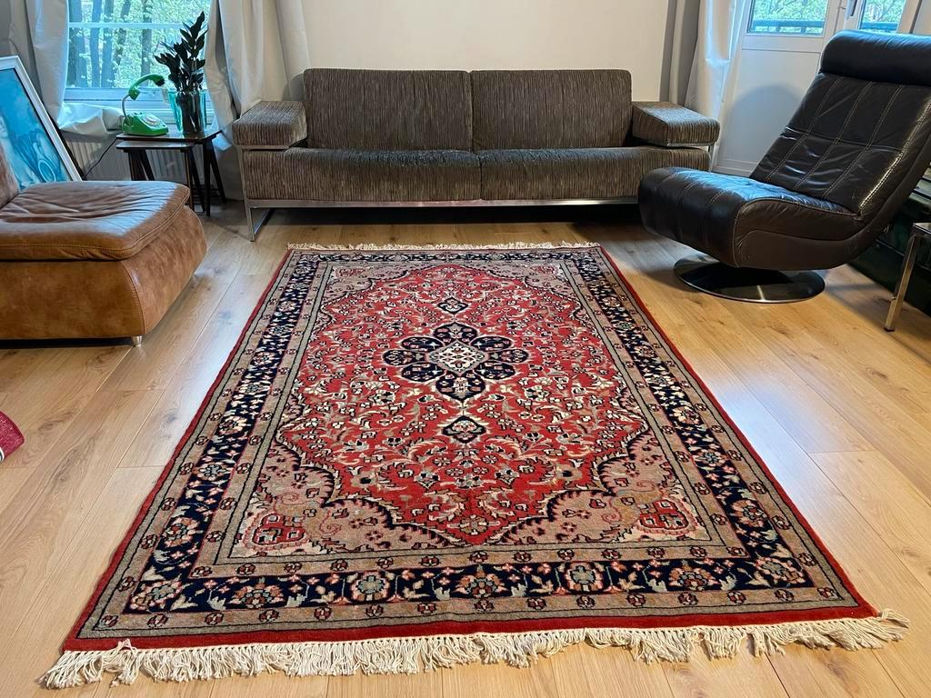 Ongebruikt vintage handgeknoopt Oosters tapijt 237-150