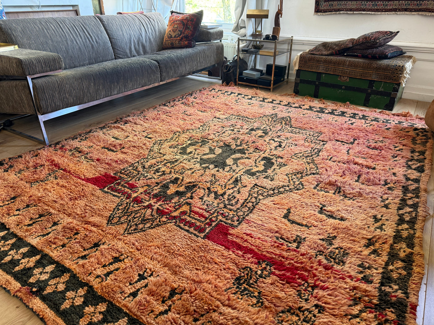 Vintage Moroccan Berber Rug in Salmon Pink Wool – 275 × 210 cm