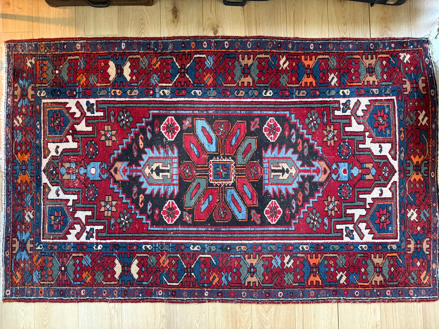 Handgeknoopt vintage oosters tapijt – Heriz stijl – ca. 200 × 118 cm
