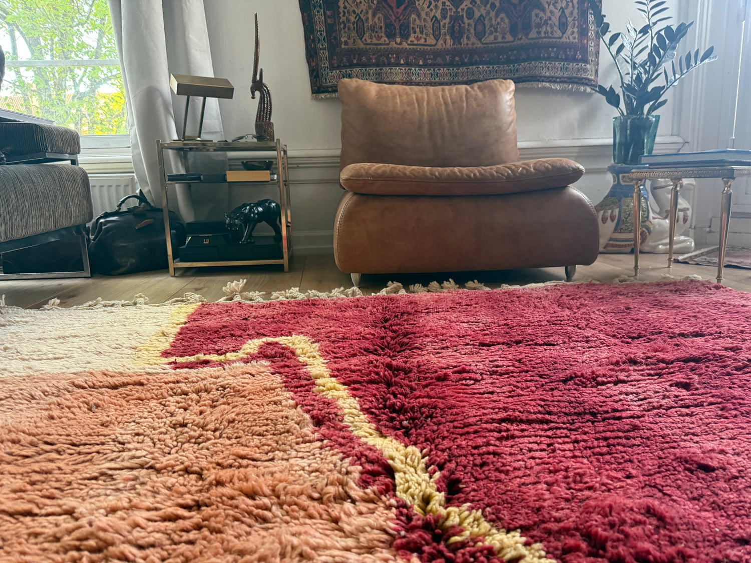 Vintage hand-knotted Moroccan rug – 291 × 203 cm