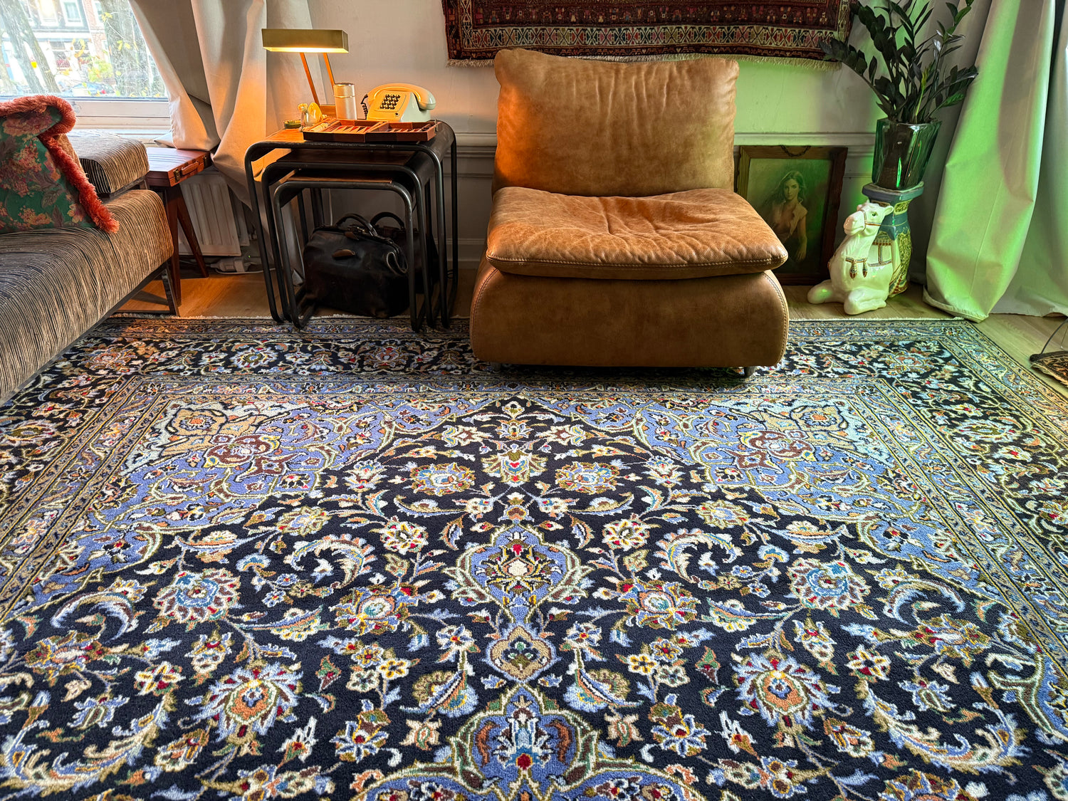 XL vintage medaillon tapijt in nachtblauw &amp; lichtblauw – ca. 408×295 cm