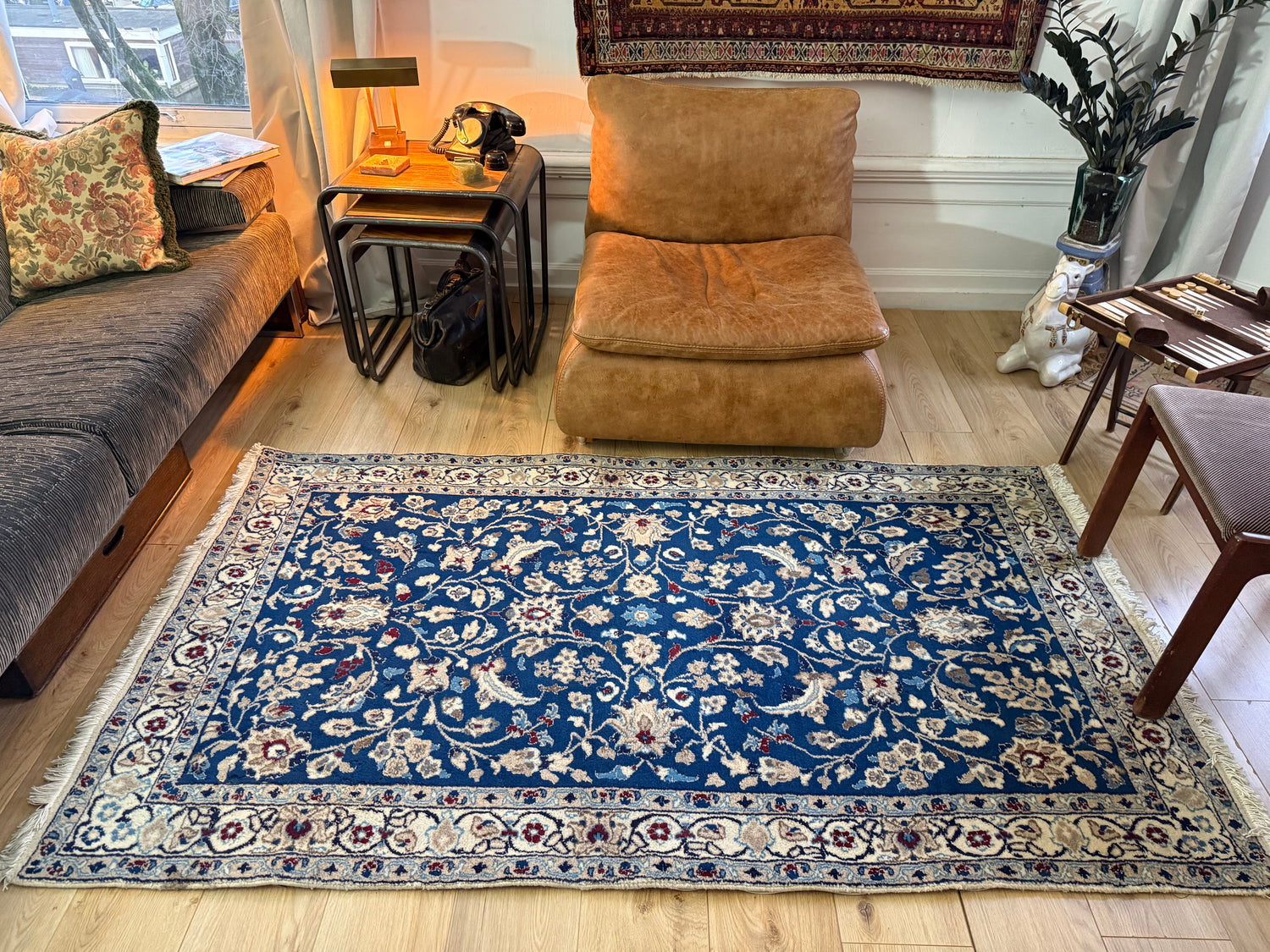 Tapete vintage feito à mão em estilo Nain – 208 × 117 cm