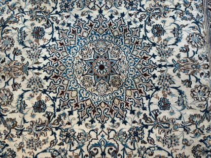 Hand-knotted vintage oriental Nain rug – approx. 245 × 345 cm