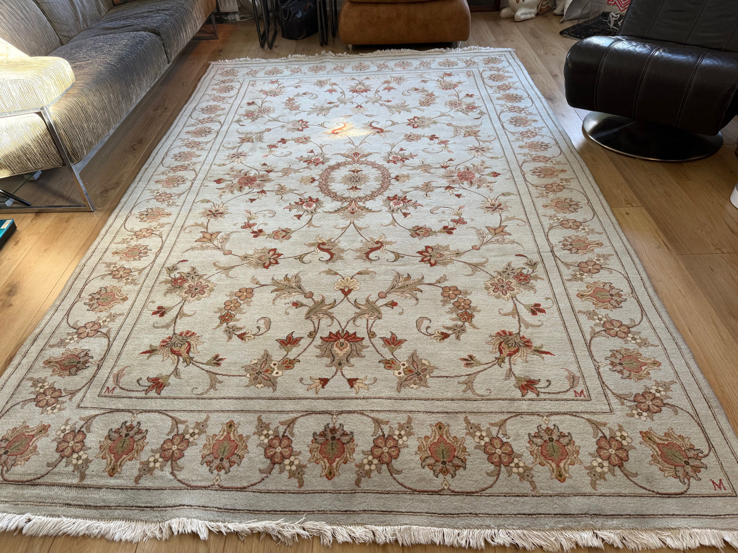 Authentiek handgeknoopt tapijt – licht pastel &amp; florale elegantie – ca. 305 × 197 cm