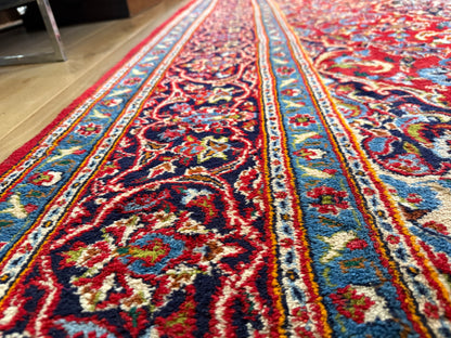 Hand-knotted classic medallion carpet – 295 × 200 cm