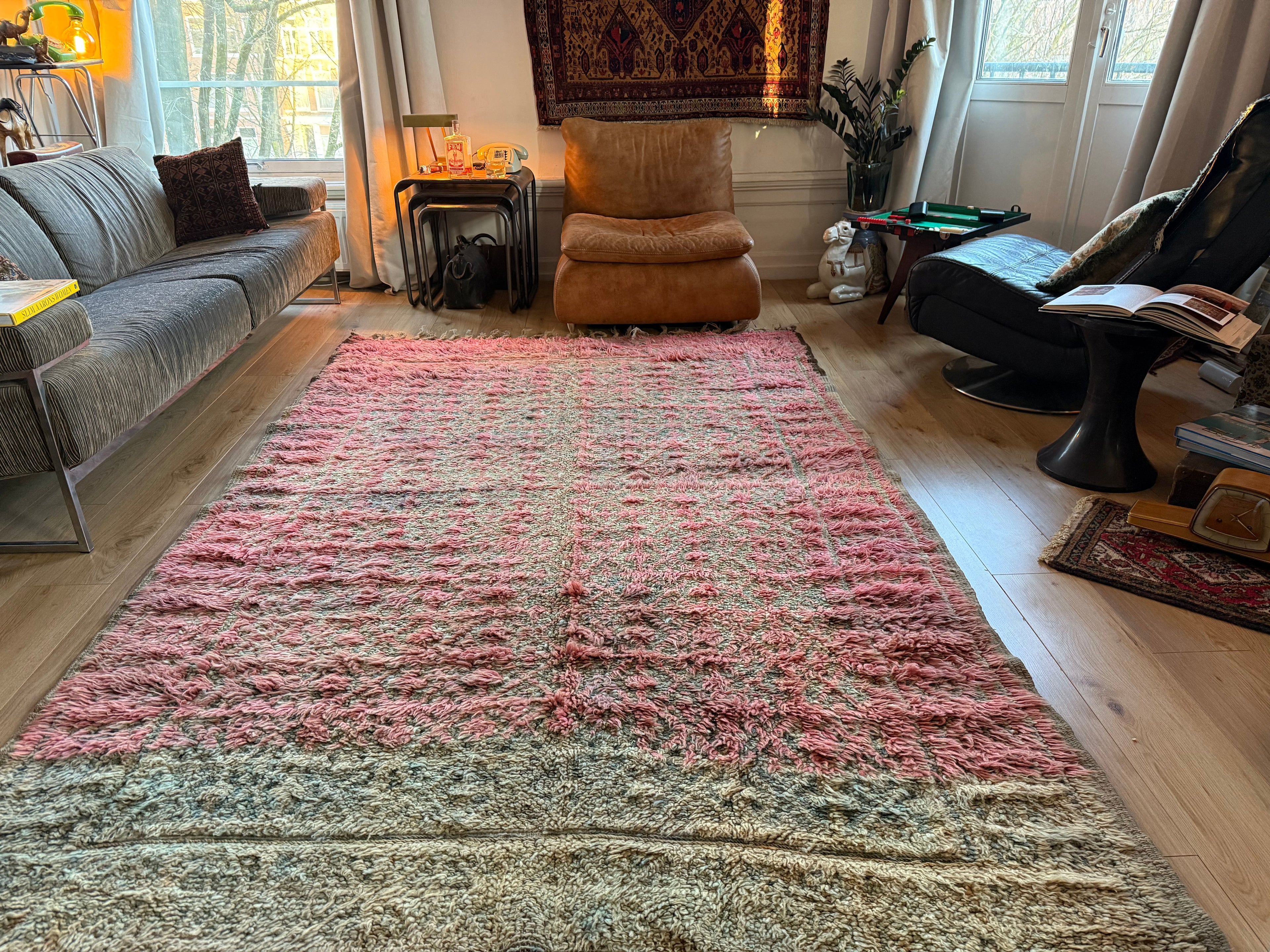 Vintage Marokkaans Berbertapijt – poederroze &amp; salie 290 × 180 cm