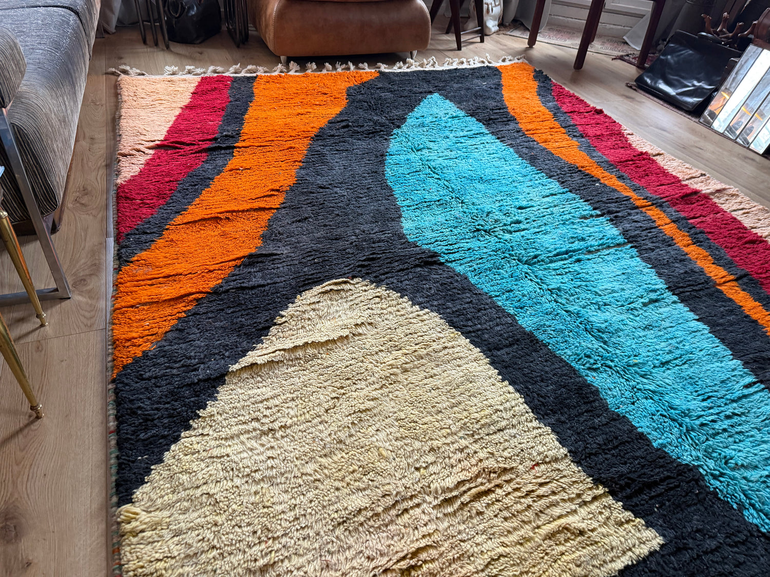 Vintage Moroccan Postmodern Rug 1980s Abstract Design – 332 × 205 cm