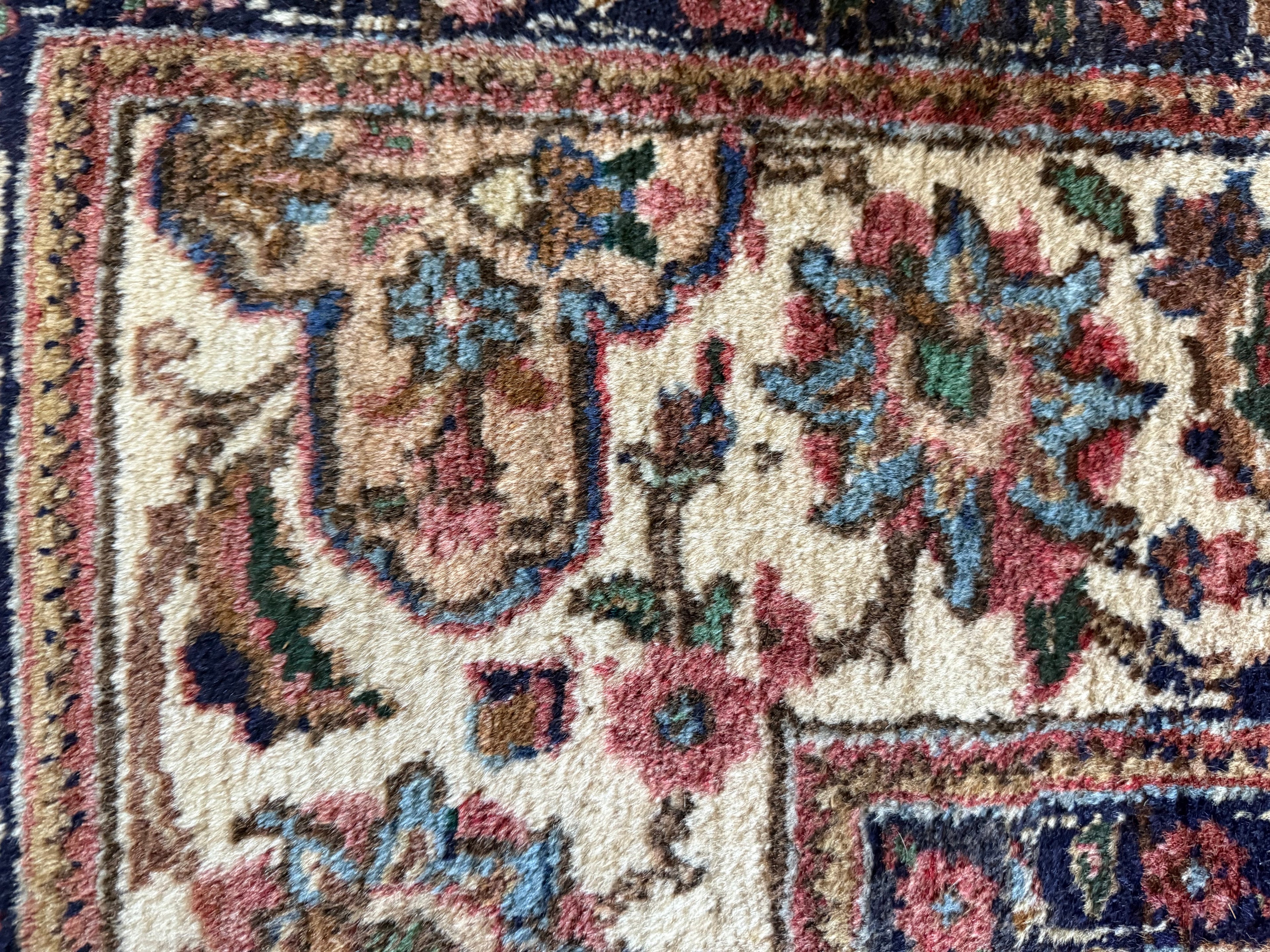 Vintage handgeknoopt vloerkleed – klassieke florale stijl – ca. 320 × 207 cm