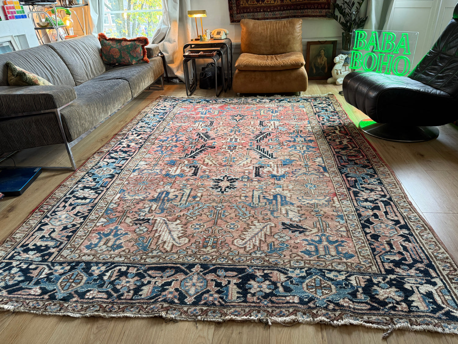 Vintage handgeknoopt tapijt in Heriz-stijl – ca. 290 × 212 cm gemaakt ca. 1940-1950