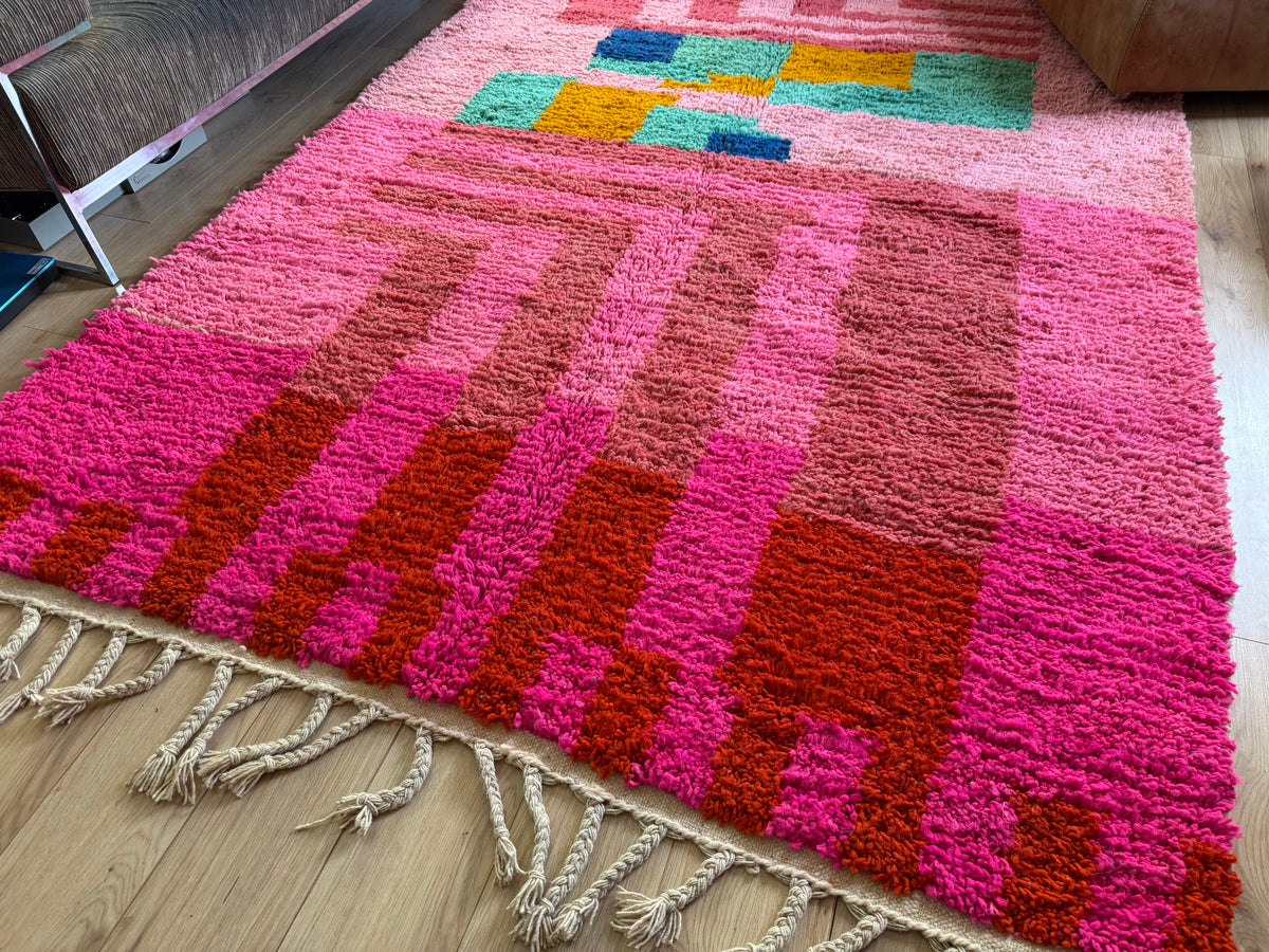 Marokkaans tapijt in roze en fuchsia – 302 × 204 cm