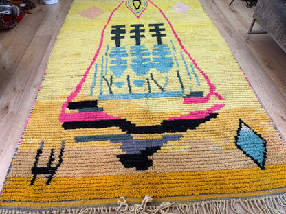 Expressief Marokkaans Berber tapijt met symbolisch design – ca. 287 × 168 cm