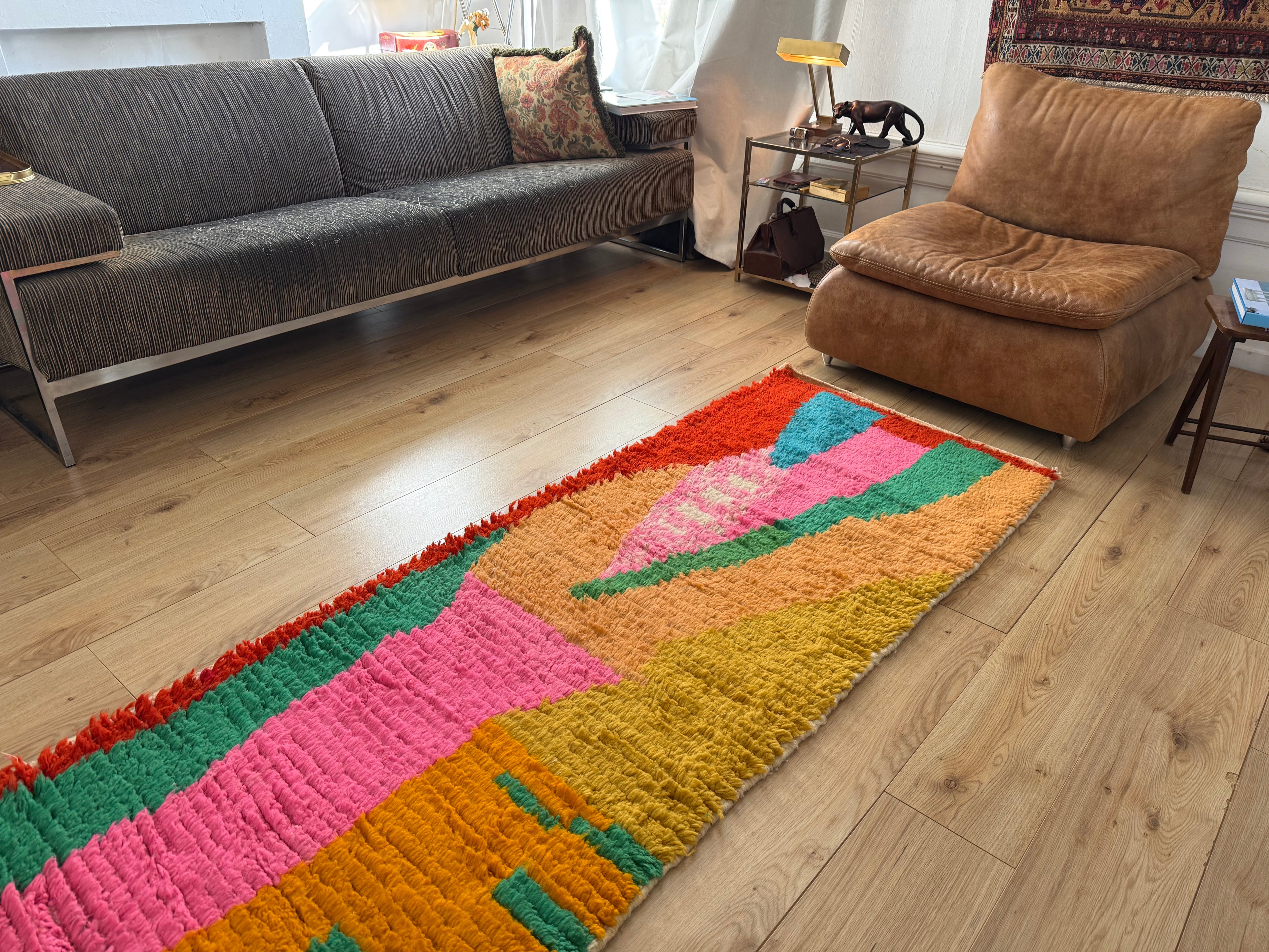 Kleurrijke Marokkaanse Boujad-stijl loper – 256 × 81 cm