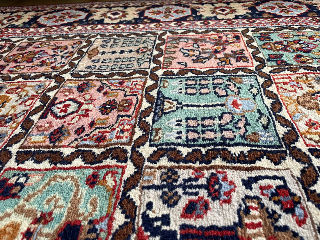 Handgeknoopt vintage Oosters tapijt – ca. 220 × 151 cm