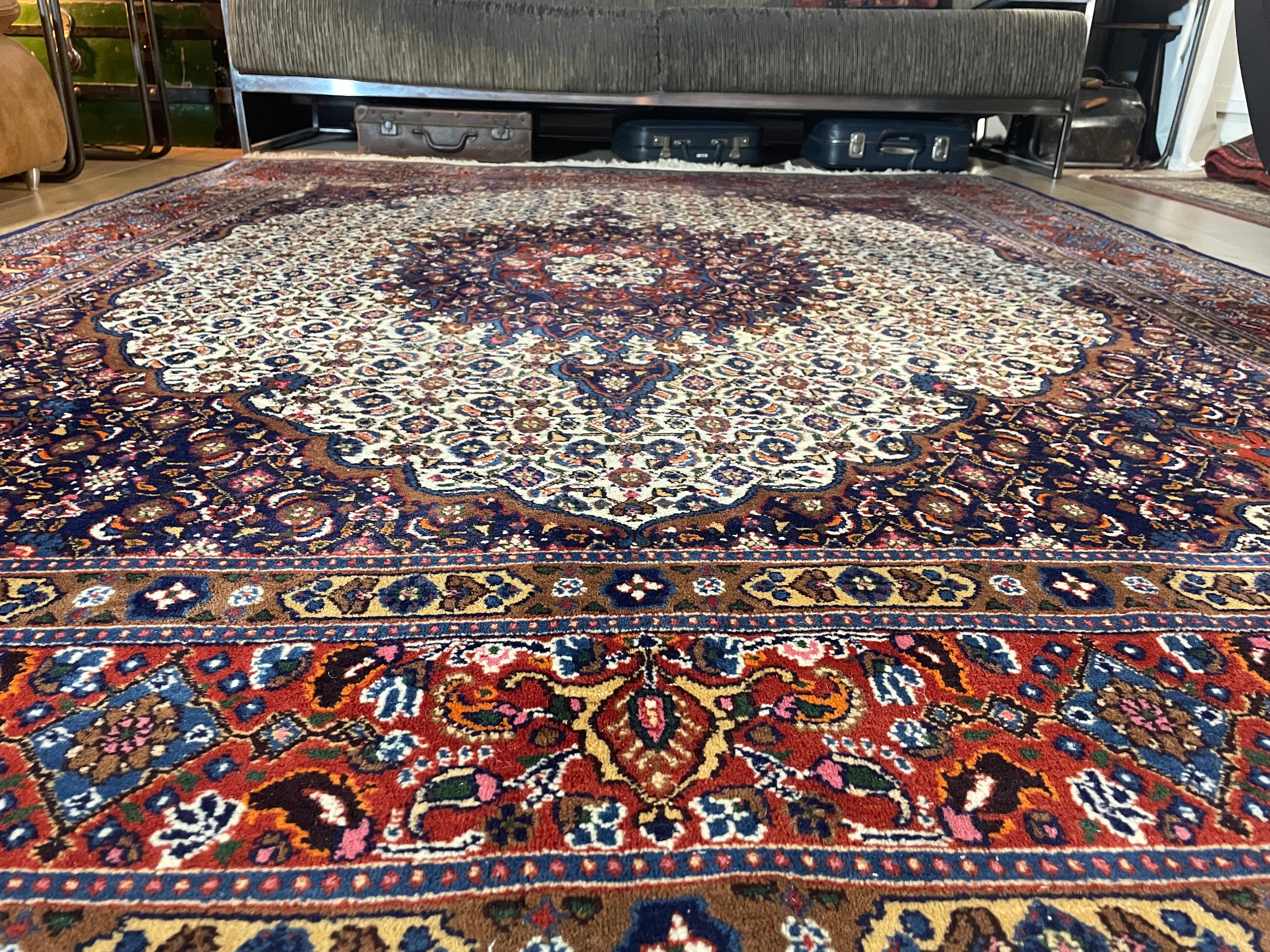 Handgeknoopt Oosterse Moud stijl tapijt – ca. 255 × 198 cm