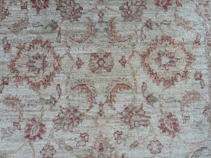 Handgeknoopt vintage tapijt – zand &amp; oudroze | Ziegler-stijl, 188 × 127 cm