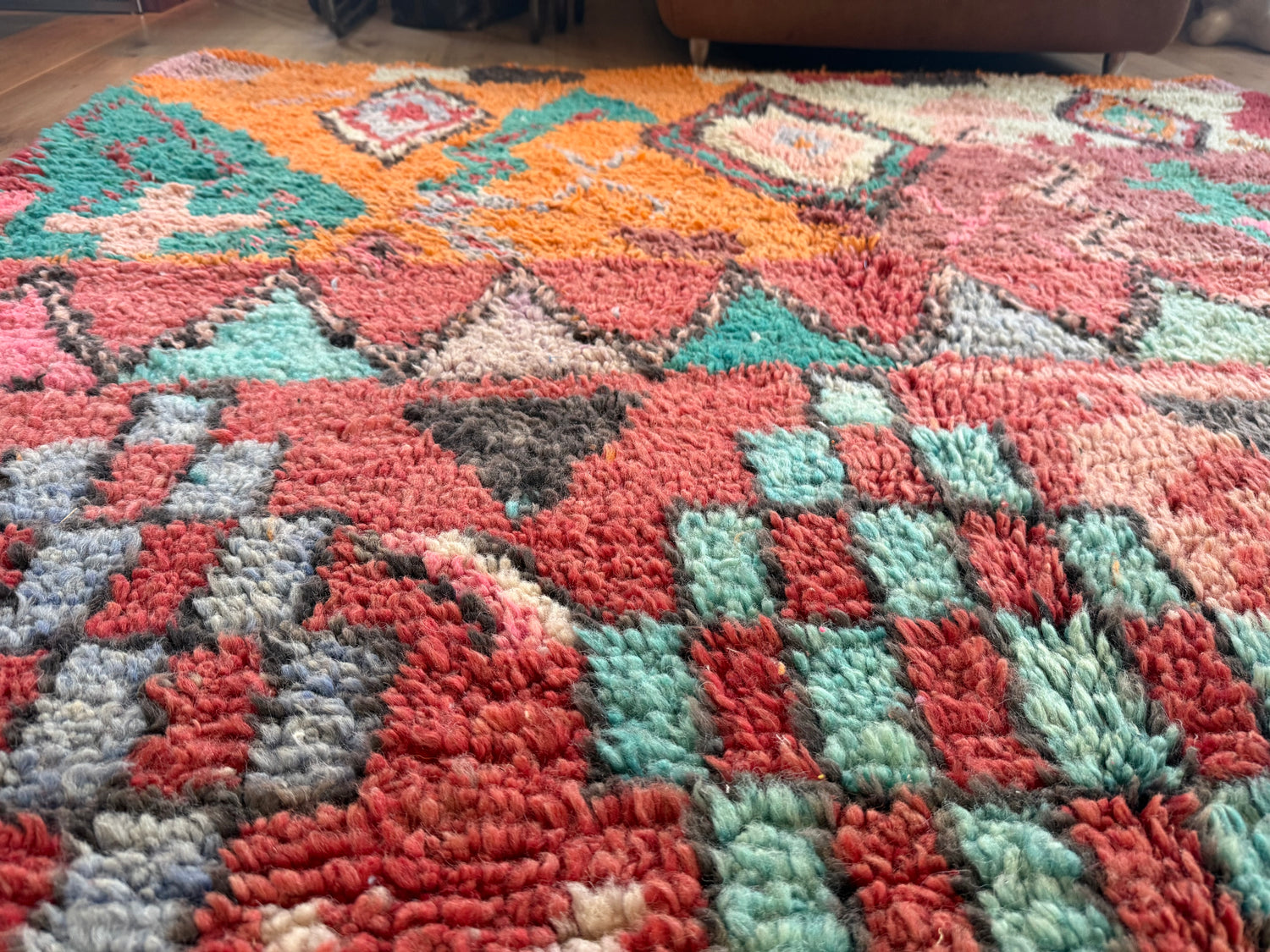 Kleurrijk handgeknoopt Marokkaans tapijt – 282 × 172 cm – boho vintage