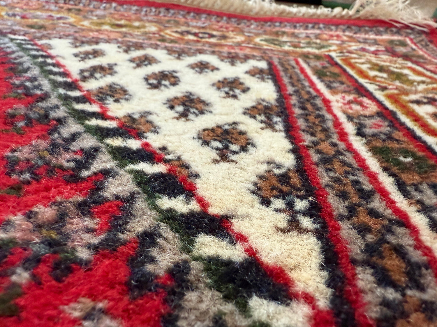 Vintage handgeknoopt vloerkleed – klassiek boteh design – ca. 192 × 125 cm