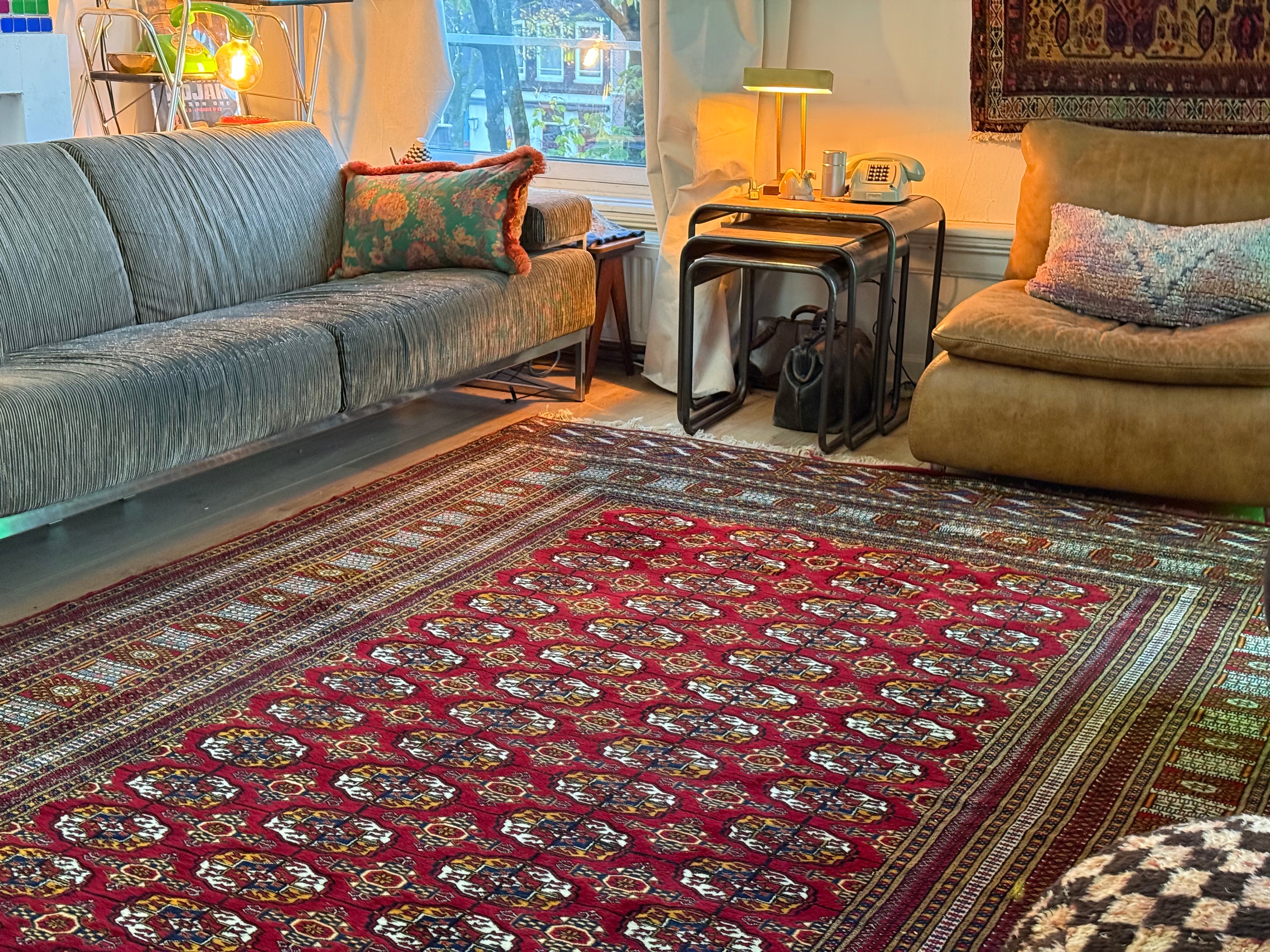 Handgeknoopt Bokhara tapijt – ca. 320 × 223 cm