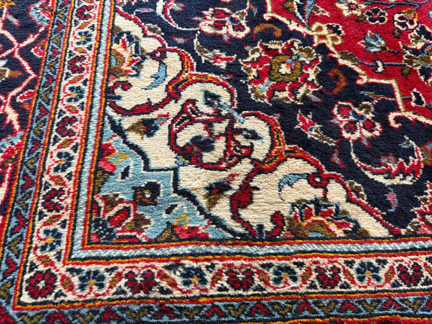 Tapete vintage nó à mão estilo Kashan – 312 × 202 cm
