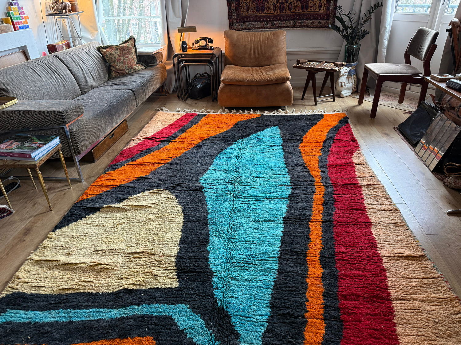 Vintage Moroccan Postmodern Rug 1980s Abstract Design – 332 × 205 cm