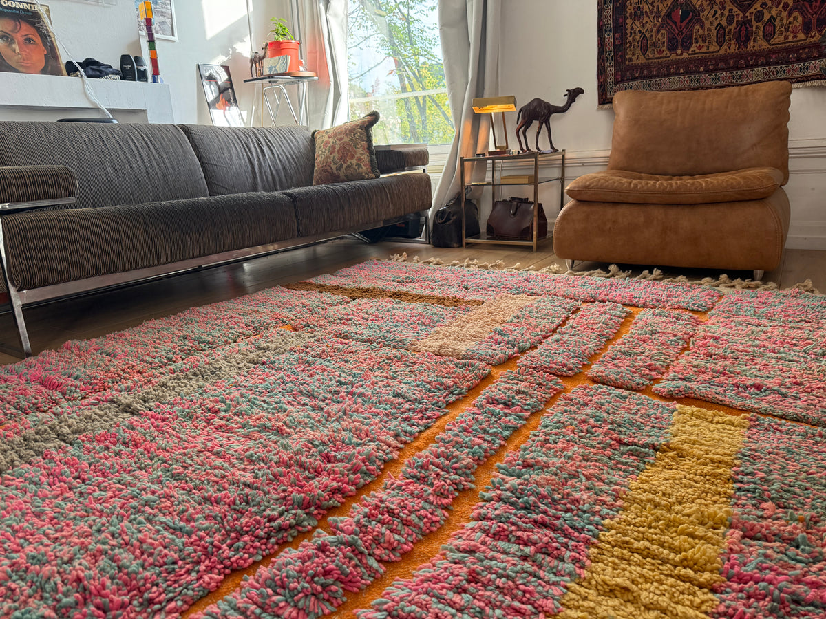 Handgeknoopt Marokkaans Boucherouite tapijt – 304 × 193 cm