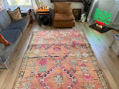 Vintage handgeknoopt tapijt – warm pastel &amp; roze – ca. 303 × 182 cm