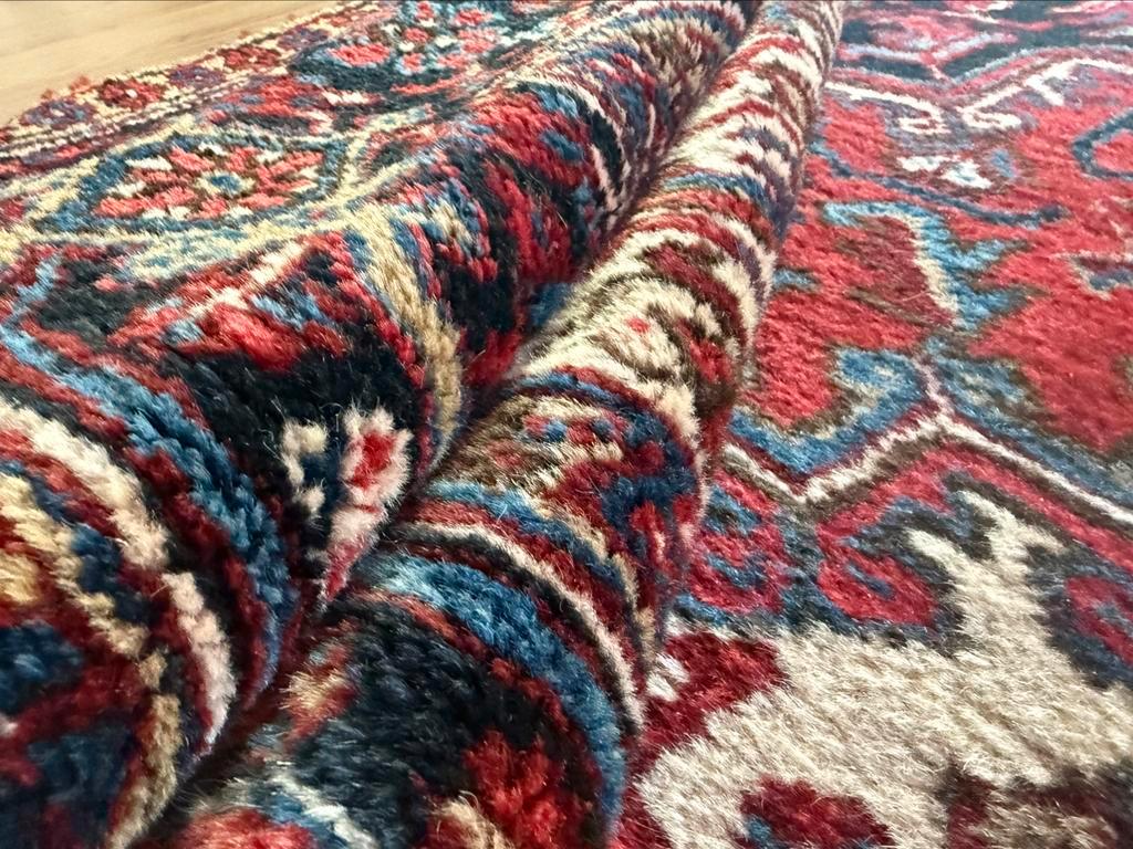 Handgeknoopt vintage oosters vloerkleed  Heriz stijl– 250 x 355