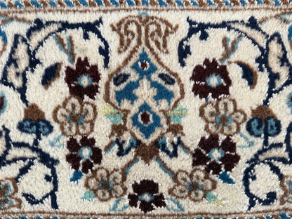 Hand-knotted vintage oriental Nain rug – approx. 245 × 345 cm