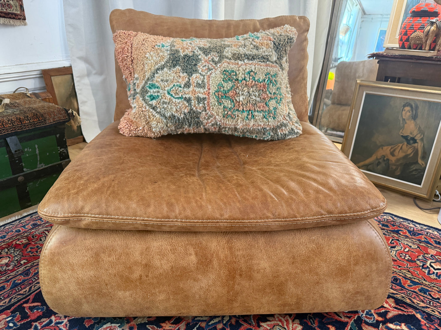 Handgemaakt kussen van een vintage Marokkaans tapijt – ca. 60 × 40 cm