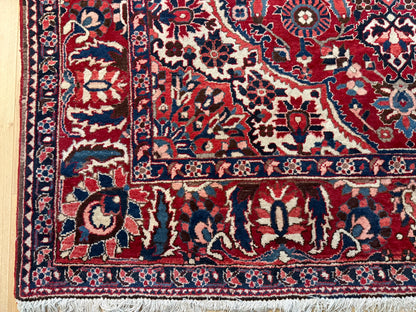 Vintage handgeknoopt tapijt 320 × 220 cm – klassiek rood met ivoor en donkerblauw