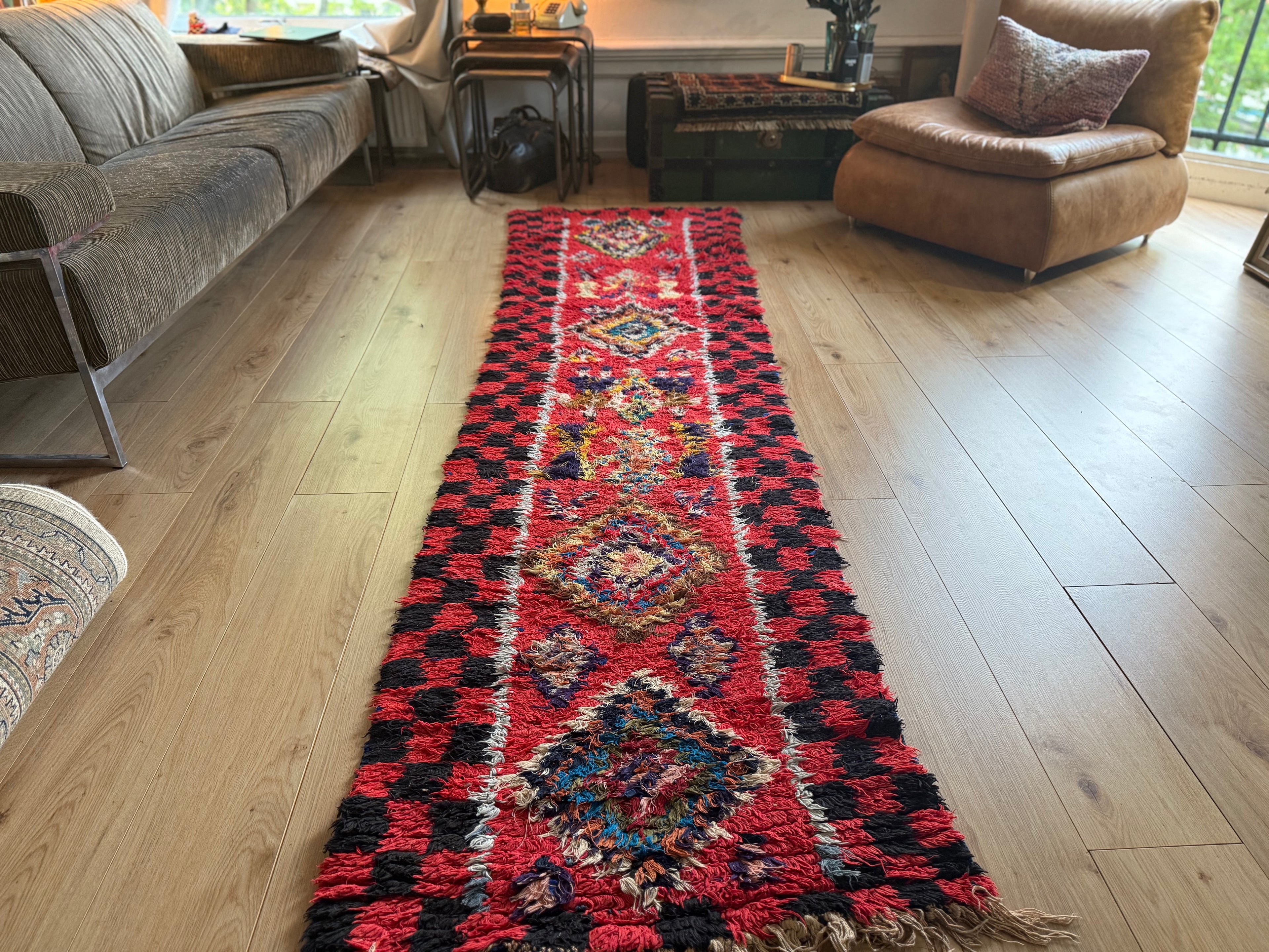 Handgeknoopt vintage tapijt – Boucherouite loper – ca. 295 × 85 cm