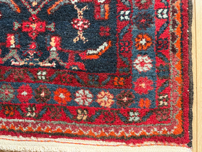 Vintage handgeknoopt wollen tapijt – 197 × 108 cm